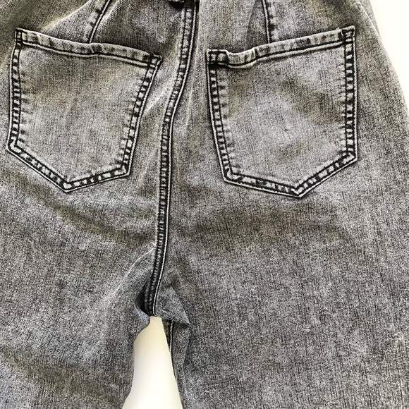 Paper bag waist jeans - Picture 6 of 11